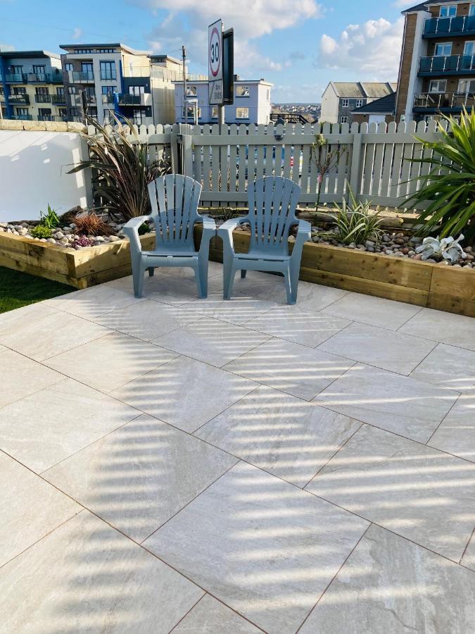 Beautiful 3 Bedroom Apartment By The Sea New Quay エクステリア 写真